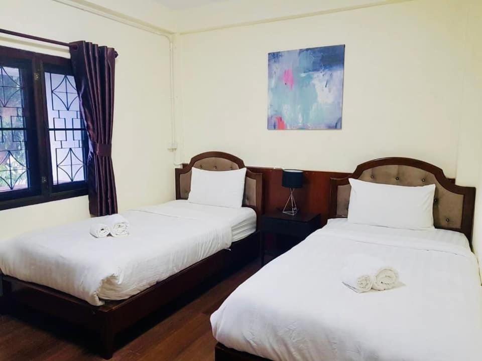 Punyin Hotel Inthanon -ปั้นหยิ่น โฮเทล تشوم تونغ المظهر الخارجي الصورة
