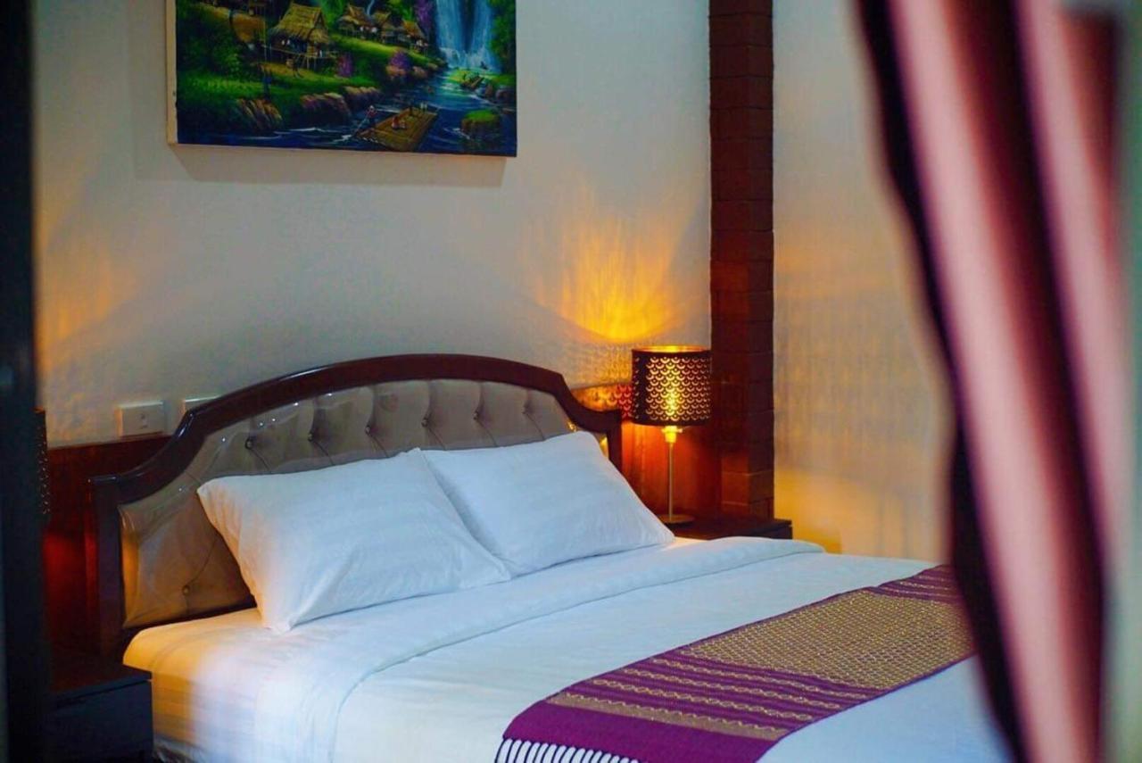 Punyin Hotel Inthanon -ปั้นหยิ่น โฮเทล تشوم تونغ المظهر الخارجي الصورة