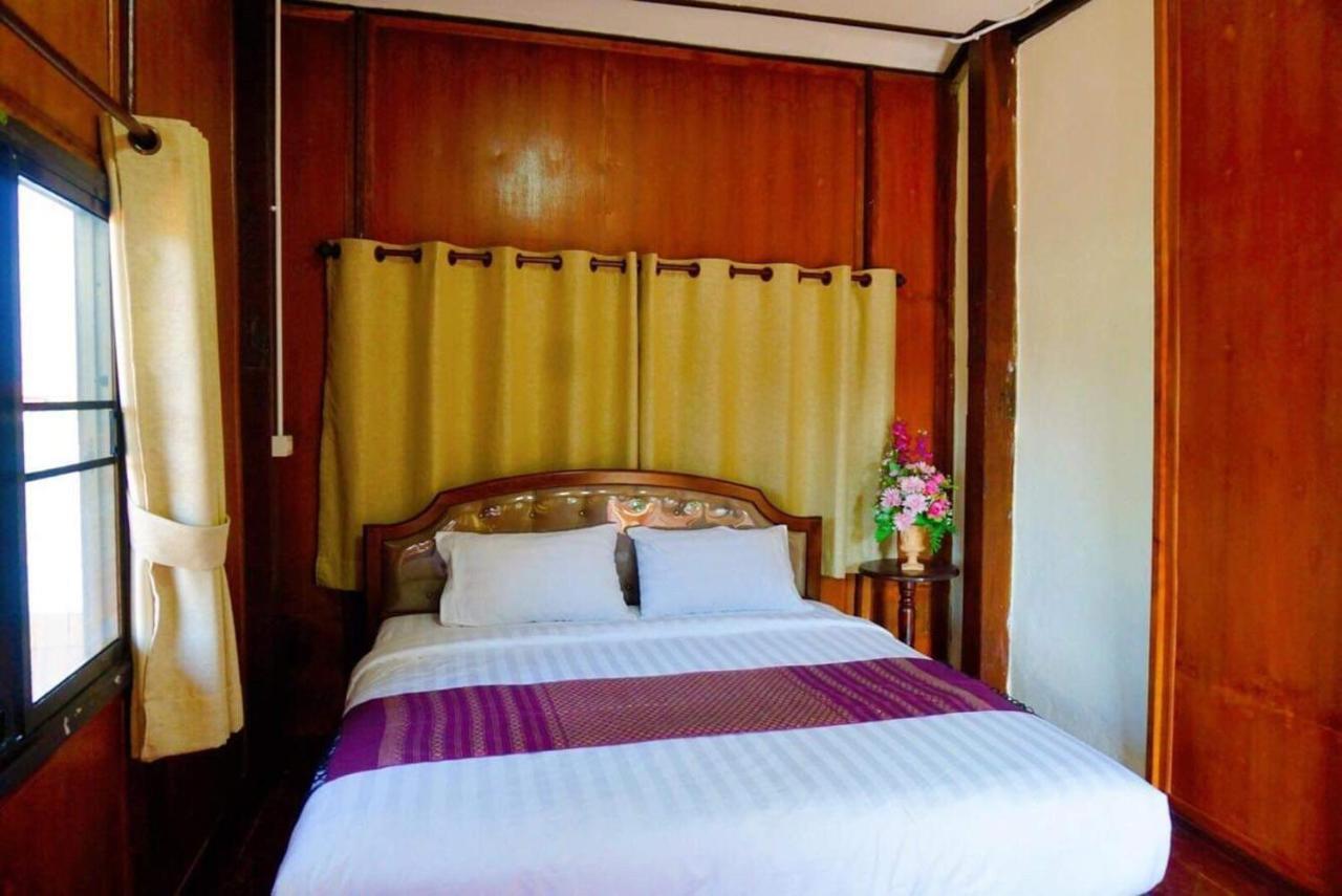 Punyin Hotel Inthanon -ปั้นหยิ่น โฮเทล تشوم تونغ المظهر الخارجي الصورة