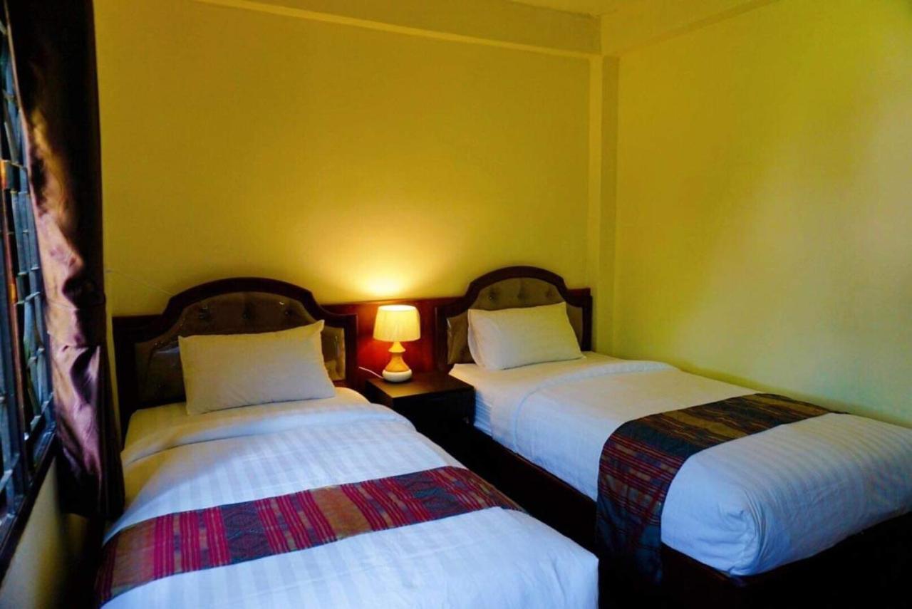 Punyin Hotel Inthanon -ปั้นหยิ่น โฮเทล تشوم تونغ المظهر الخارجي الصورة