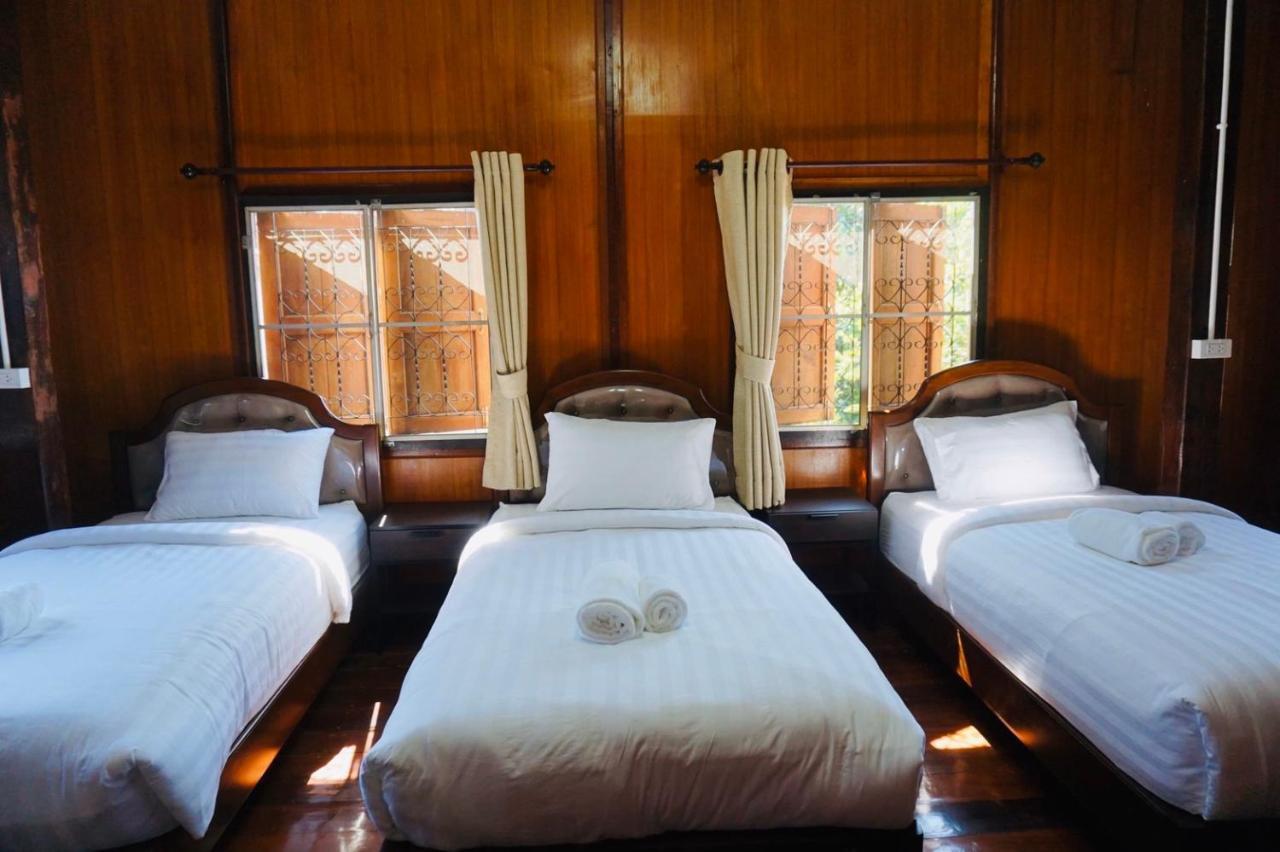 Punyin Hotel Inthanon -ปั้นหยิ่น โฮเทล تشوم تونغ المظهر الخارجي الصورة
